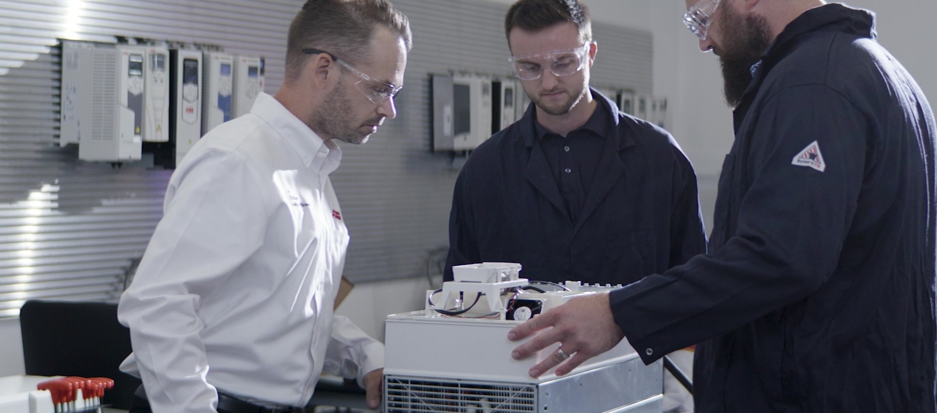 Drive 2 - frame at 0m13s