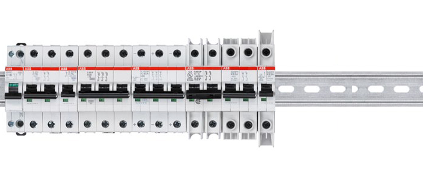 miniature-circuit-breakers-product-overview_1440x600