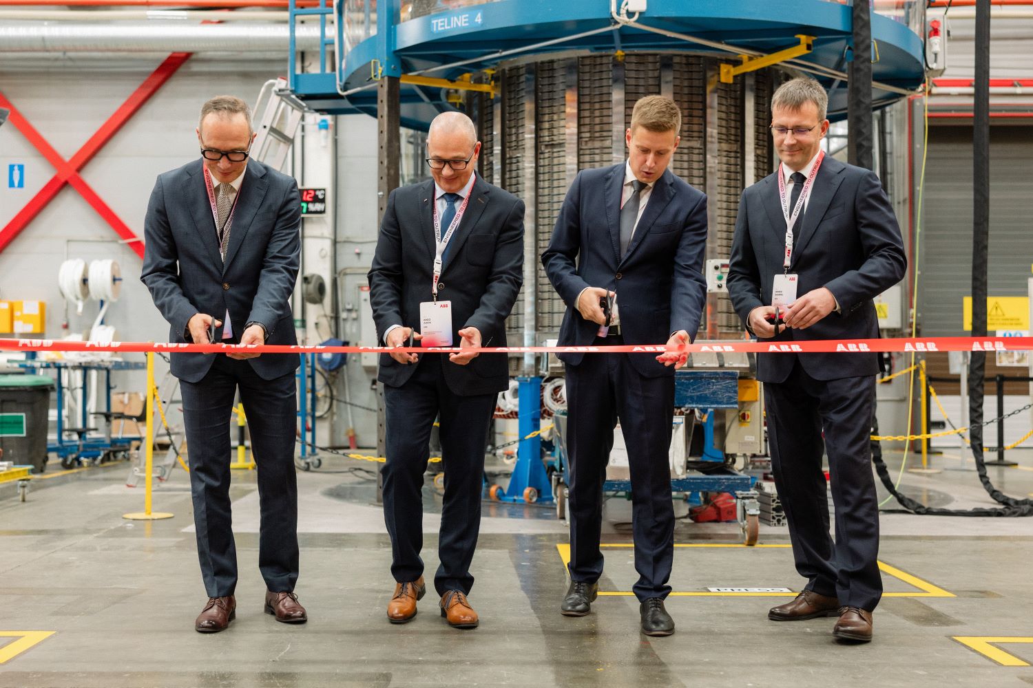 ABB investeeris 9 miljonit ja avab Eestis korraga kaks unikaalset üksust