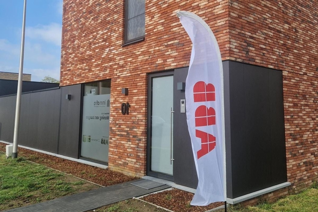 Immafra gevel met abb-vlag v2_3x2